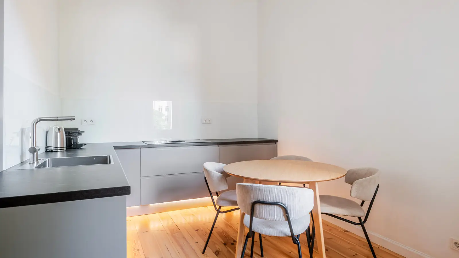 Wohnung Dunckerstraße in Berlin