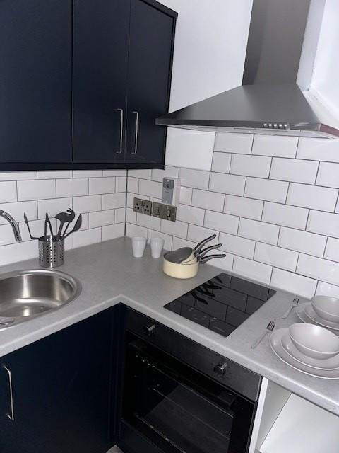Room Charnwood Street in Derby