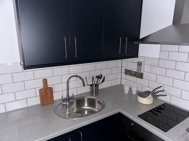 Room Charnwood Street in Derby