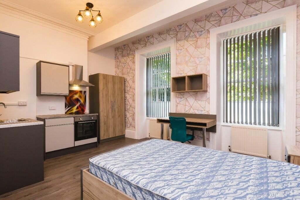 Flat Leazes Terrace in Newcastle upon Tyne