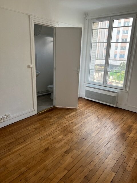 Appartement Rue Augustin Thierry à Paris