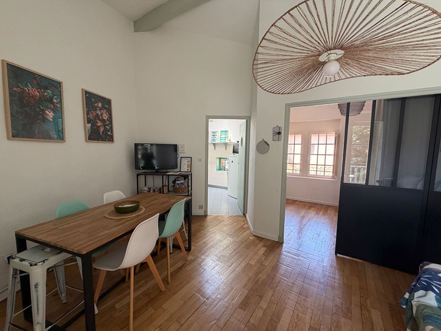Appartement Place du Président Gaston Doumergue à Nîmes
