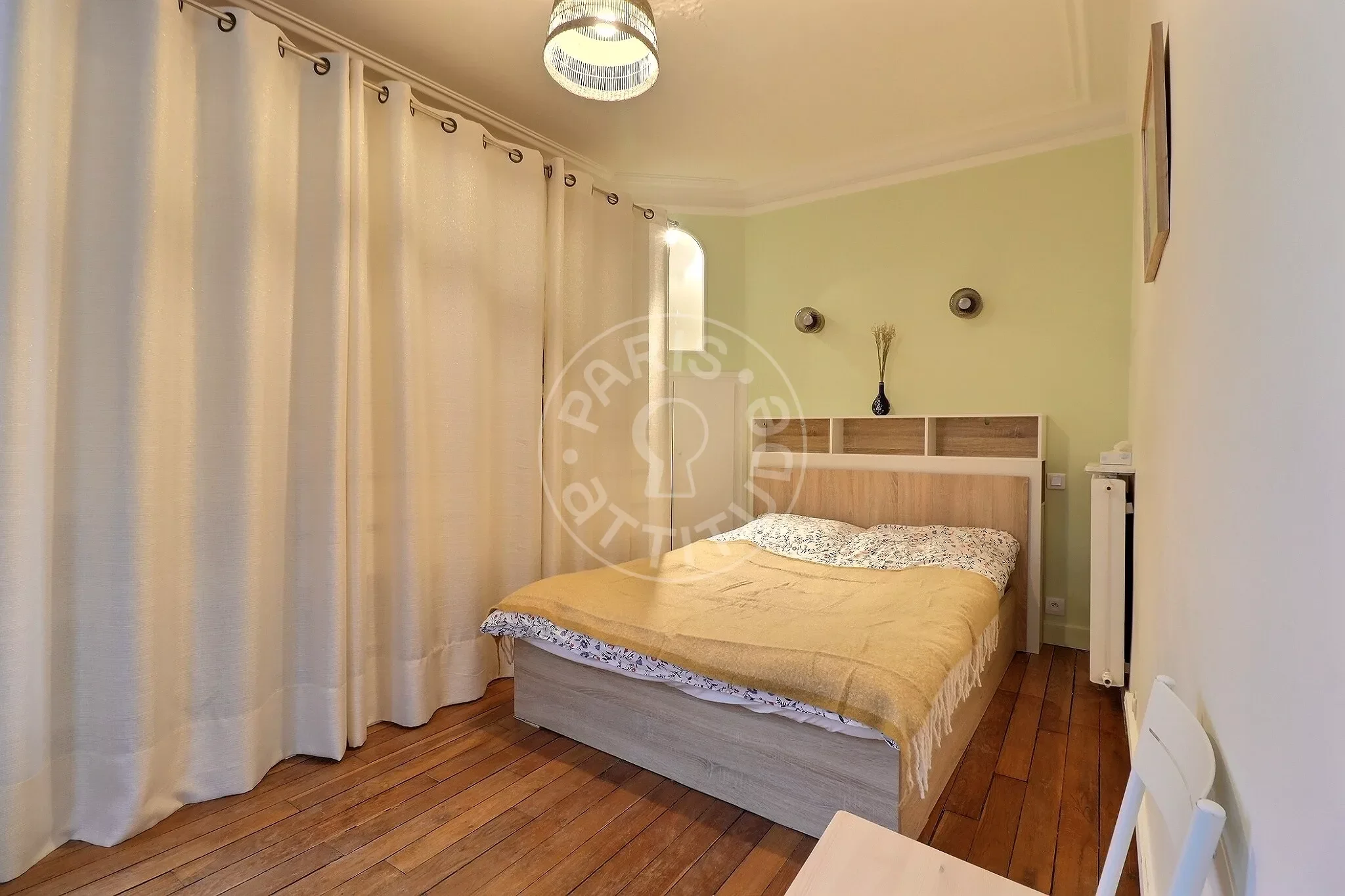 Flat Cité Nollez in Paris