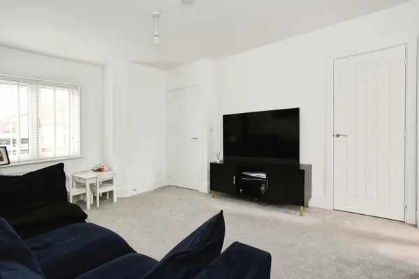 Flat Reeves Avenue in Tunbridge Wells
