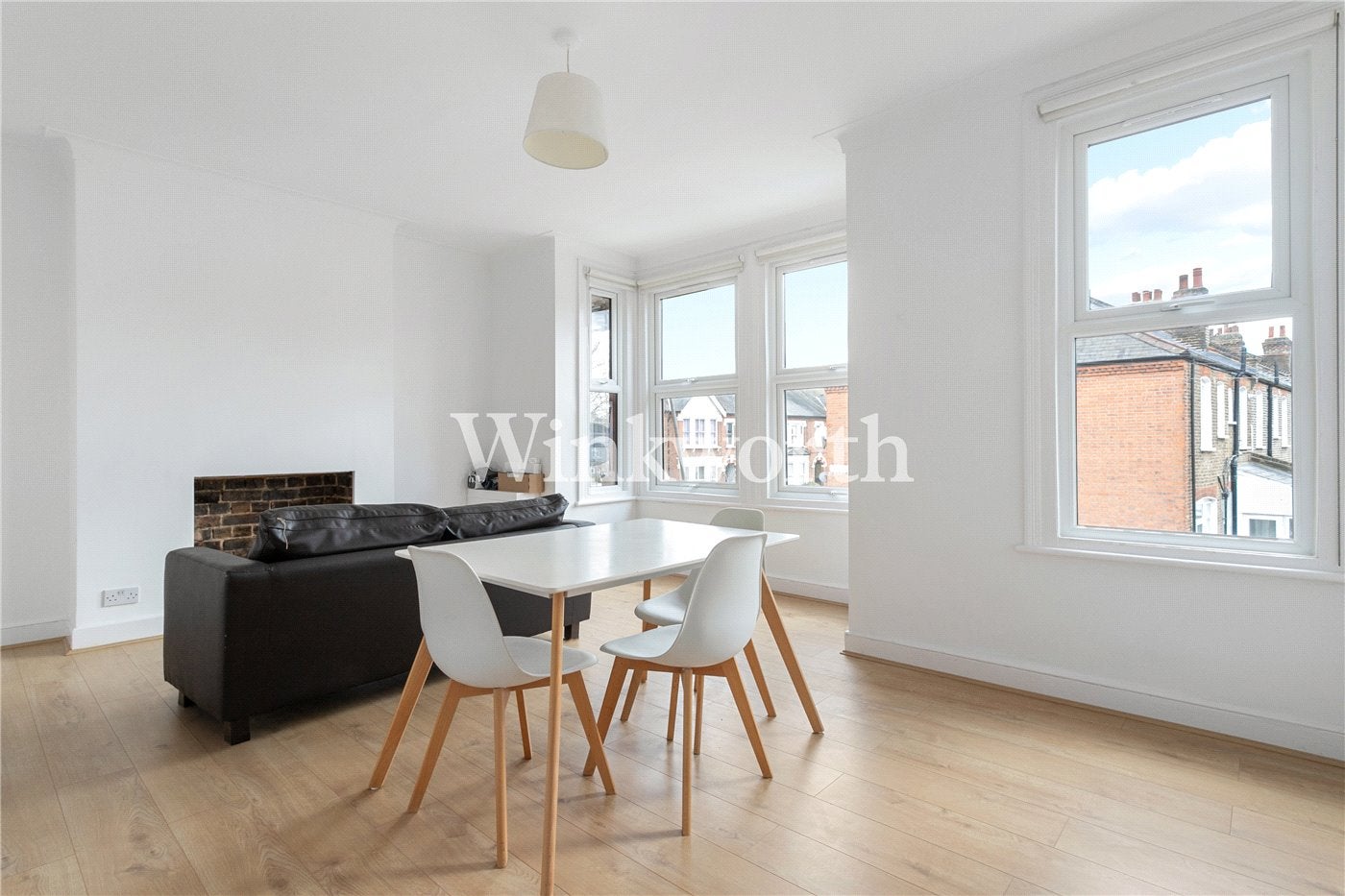 Flat Radley Road in Greater London