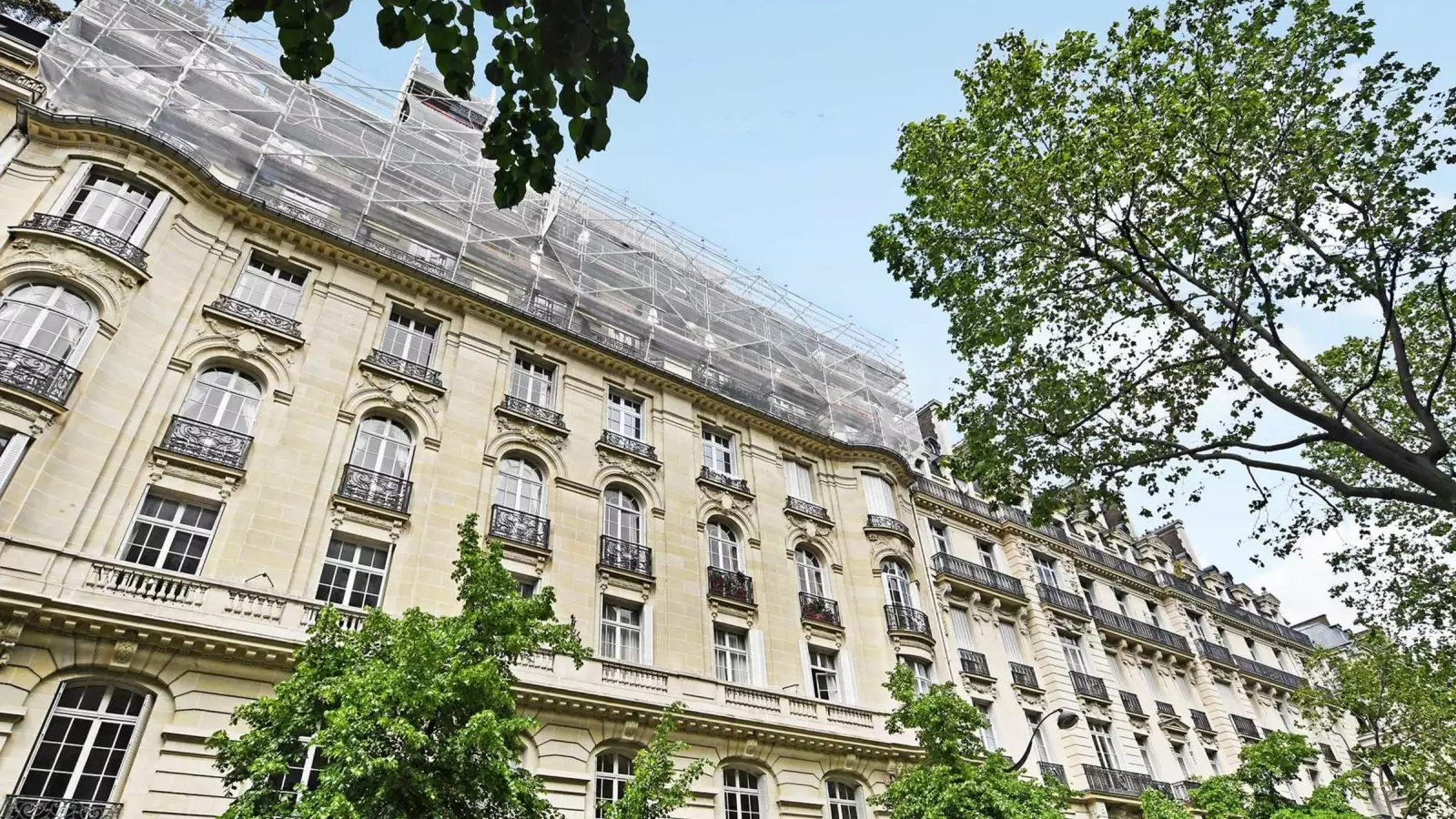 Appartement Rue Léonard de Vinci à Paris