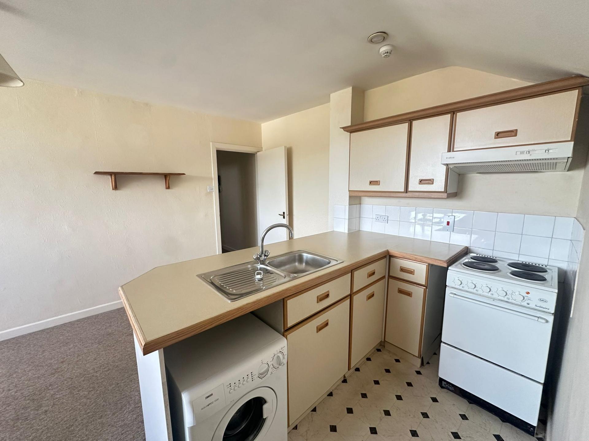 Flat Phoenix Yard in Tunbridge Wells
