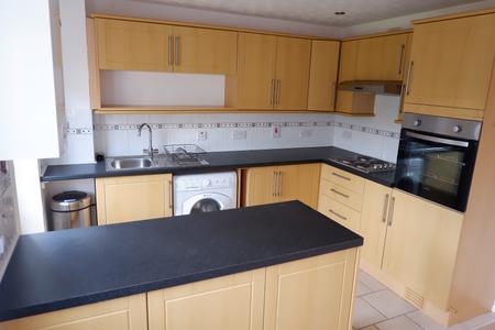 House Tennyson Avenue in Houghton Regis
