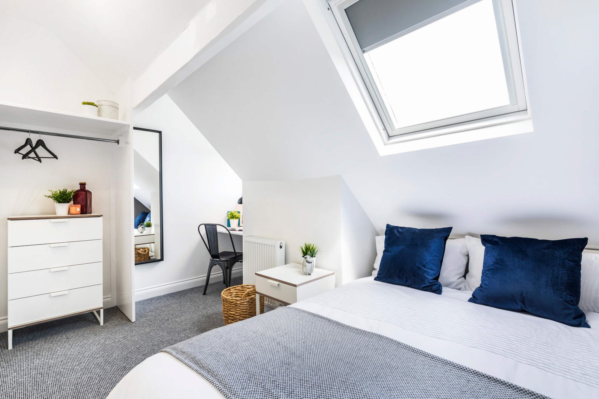 Room Beechwood View in Leeds