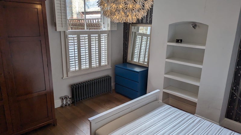 Room Criffel Avenue in Greater London