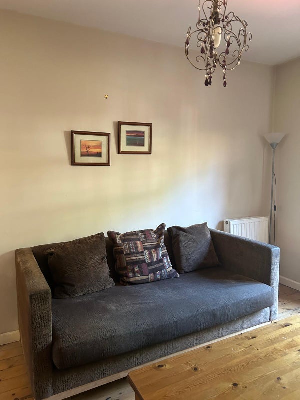 Room Huntingfield Road in Greater London
