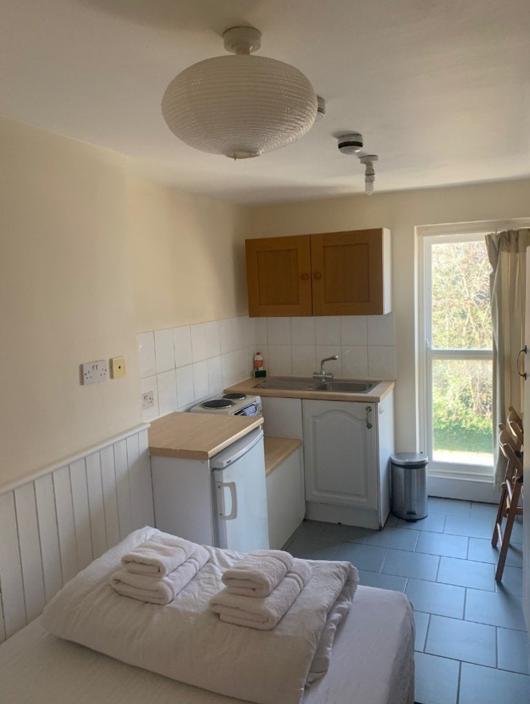 Flat Glenloch Road in Greater London