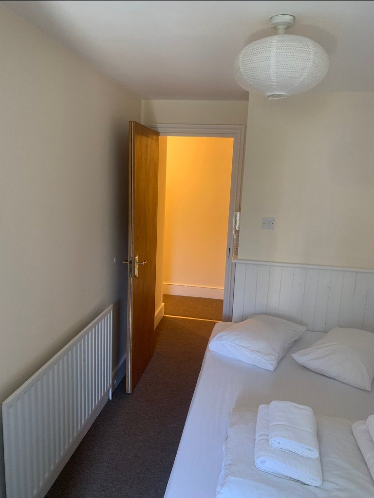Flat Glenloch Road in Greater London
