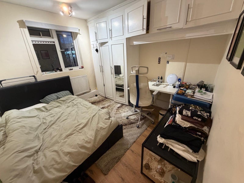 Room Agar Grove in Greater London