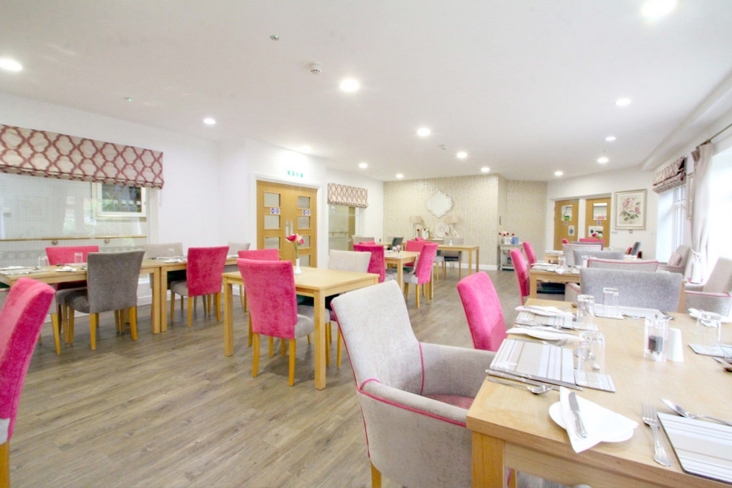 Flat Ravenshaw Court in Metropolitan Borough of Solihull