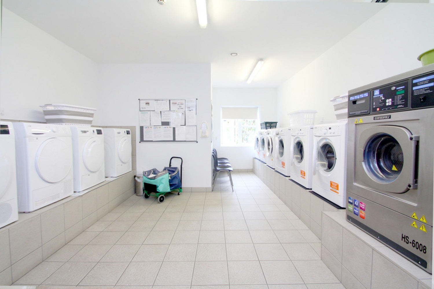 Flat Ravenshaw Court in Metropolitan Borough of Solihull