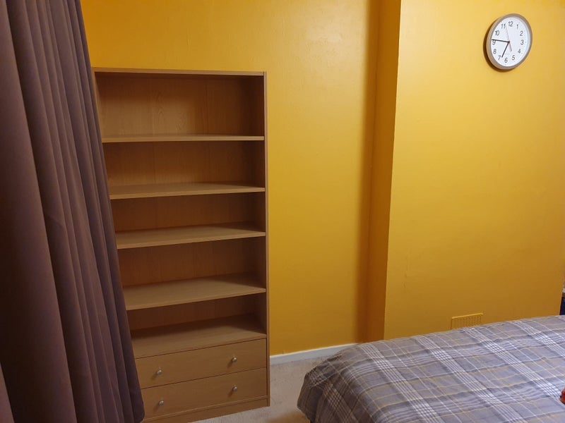 Room Leatherhead Close in Greater London