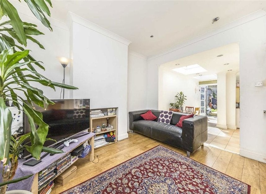 House Mauritius Road in Greater London