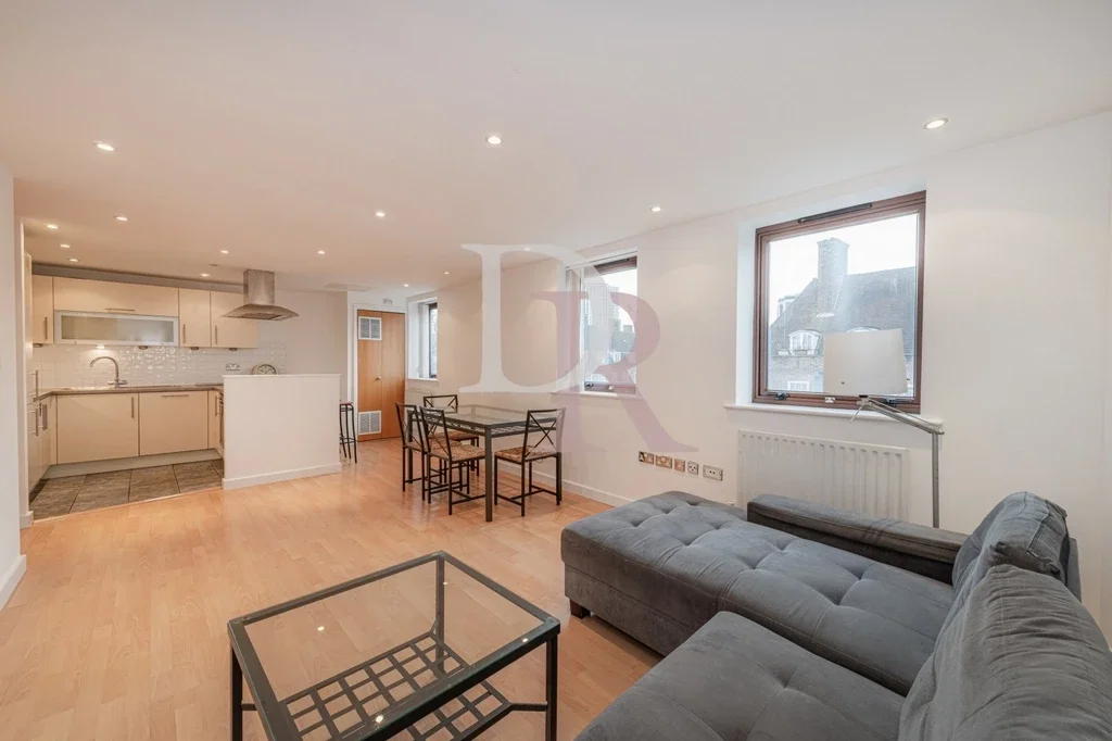 Flat Frampton Street in City of Westminster