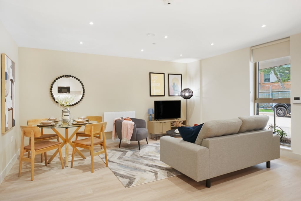 Flat Randalls Way in Mole Valley
