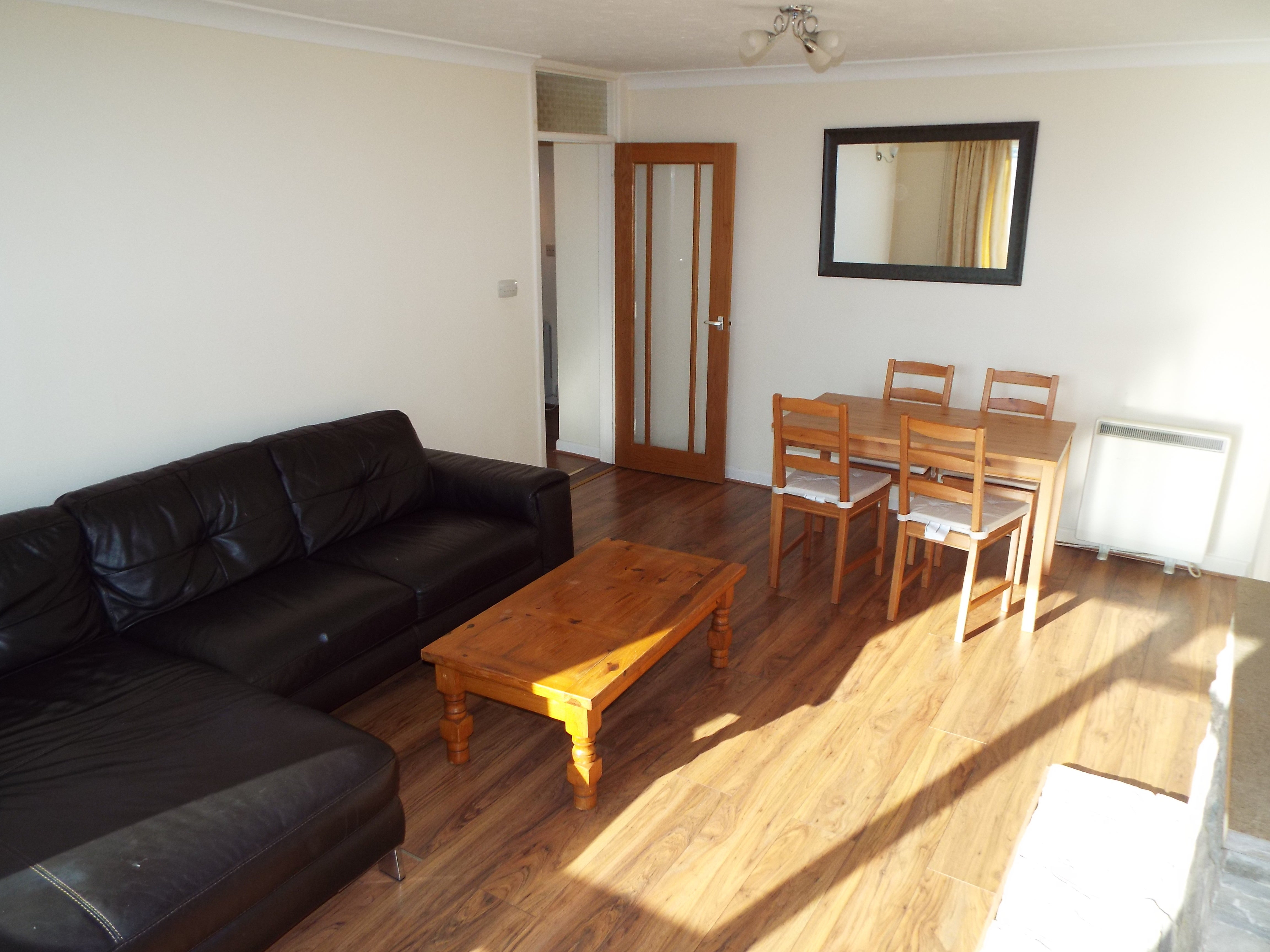 Flat Winn Road in Southampton