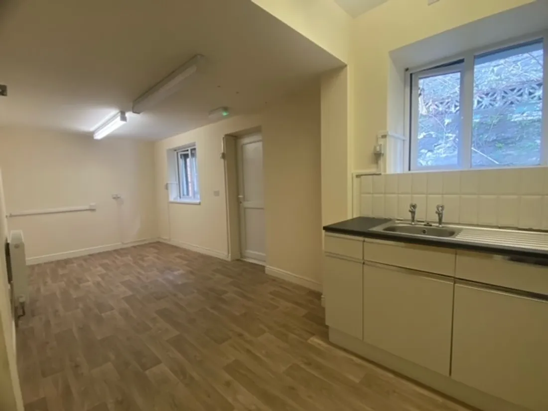 Flat Bethcar Street in Ebbw Vale