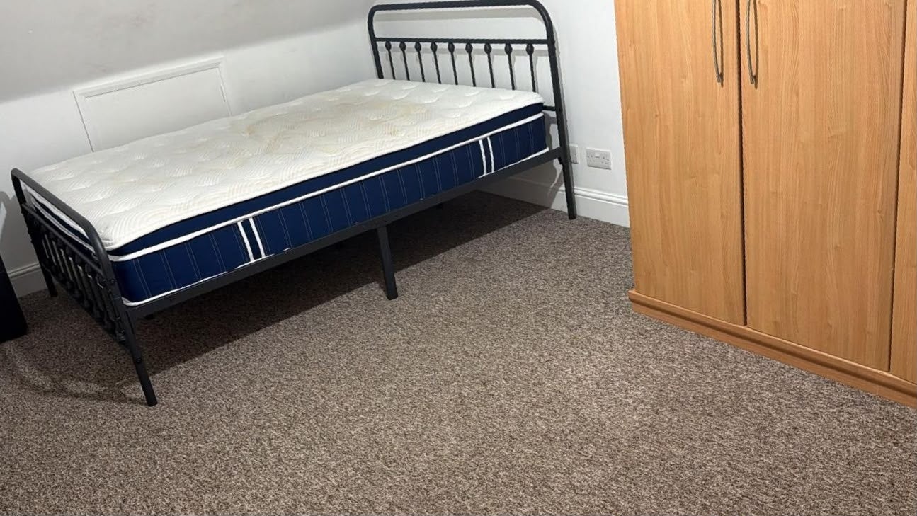 Room Rodney Road in Greater London