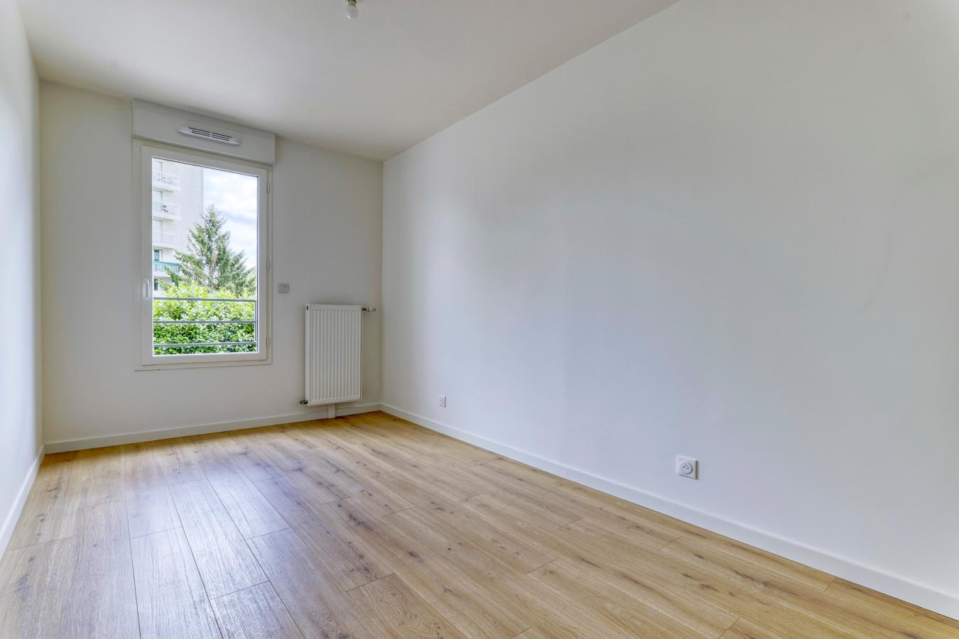 Flat Rue Ambroise Paré in Meudon