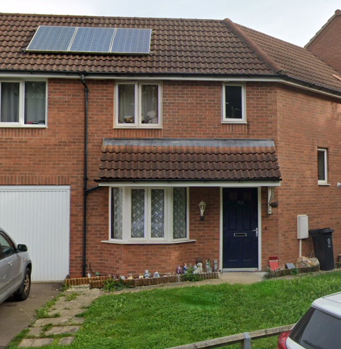 Flat Bishopdale Close in Leicester