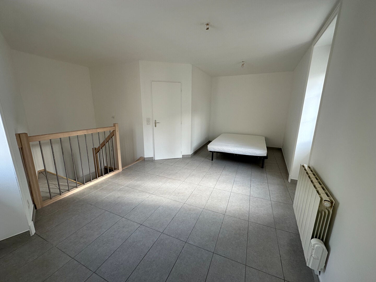 Flat Rue de l'Église in Tignieu-Jameyzieu