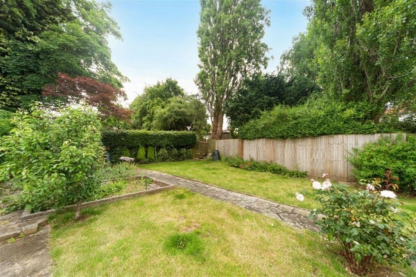 House Moor Farm Gardens in Leeds