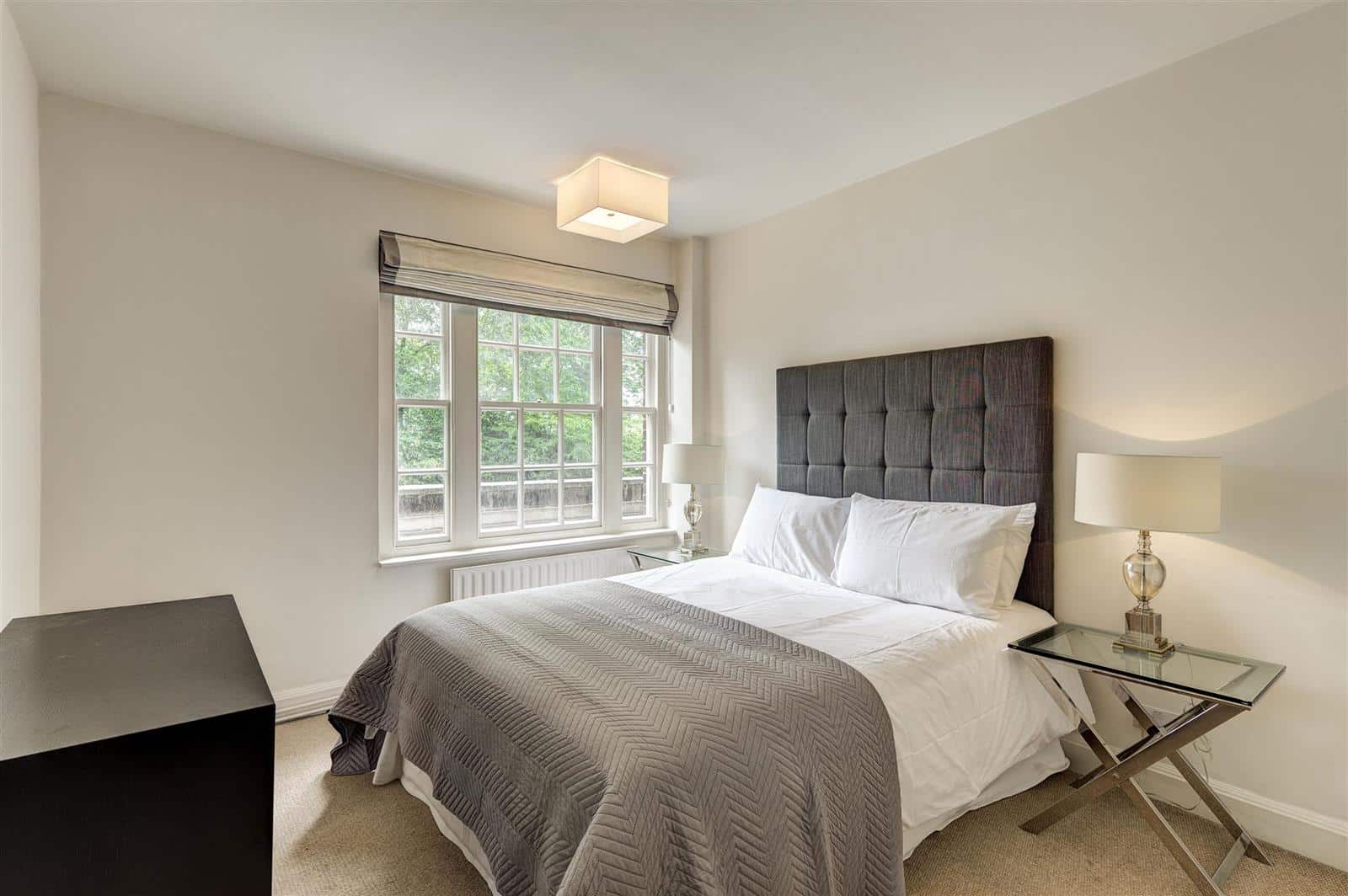 Flat Fulham Road in Greater London
