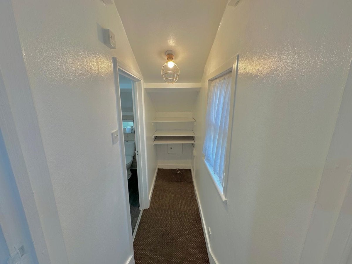 Flat Lea Bridge Road in Greater London