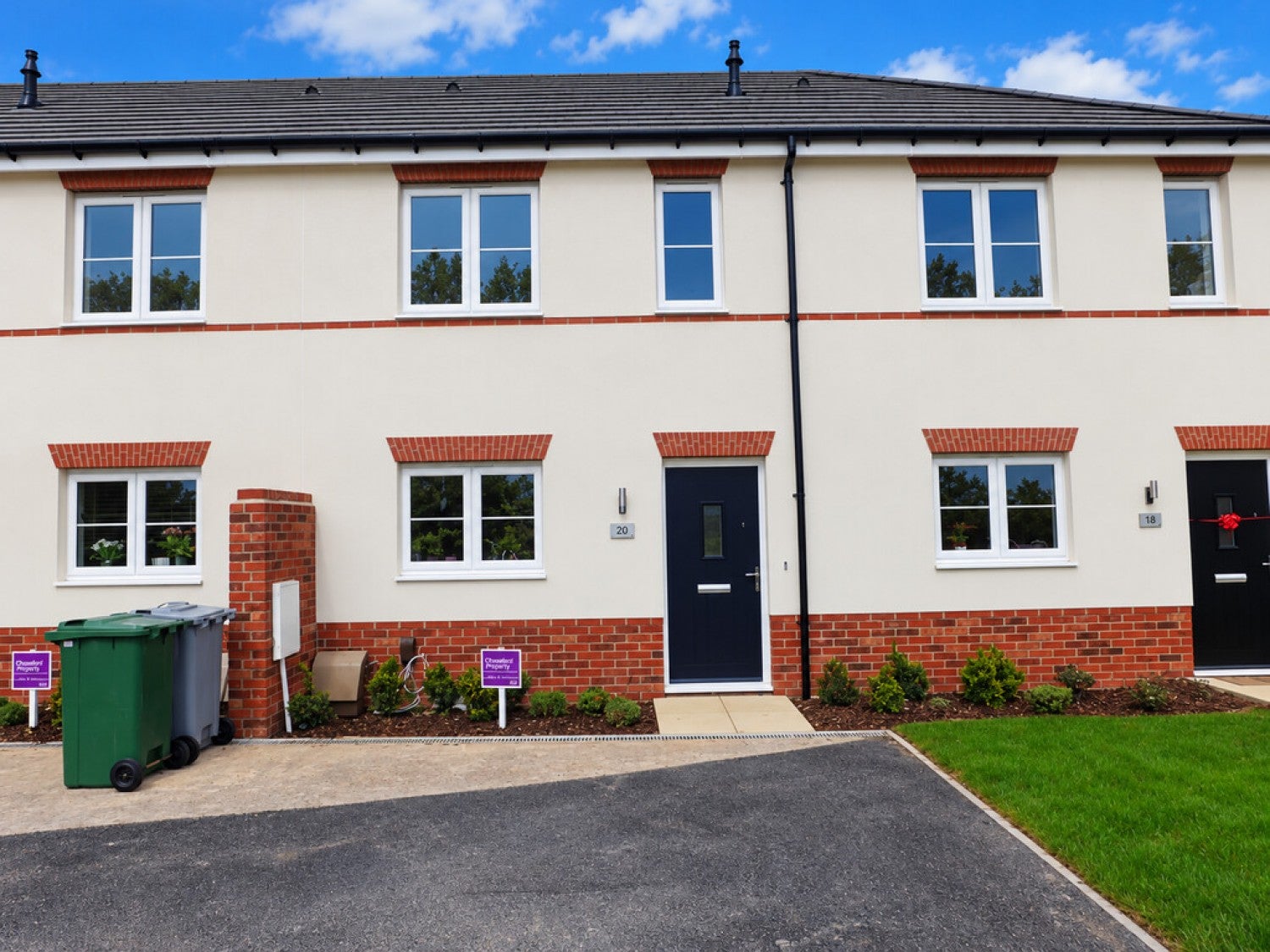 House Rosebay Gardens in Newark and Sherwood