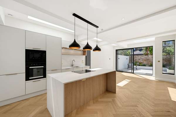 House Narborough Street in Greater London