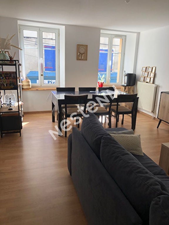 Appartement Place de la Calade à Yssingeaux