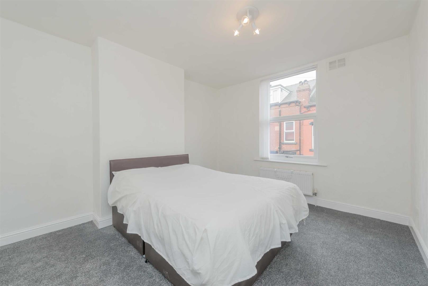 House Greenock Place in Leeds