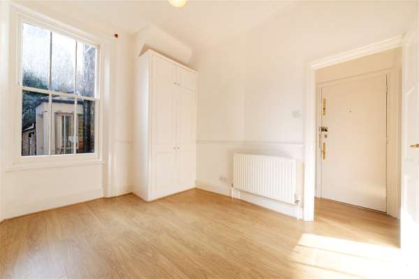 Flat Petworth Street in Greater London