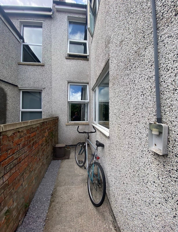 Room Wellington Crescent in Bristol