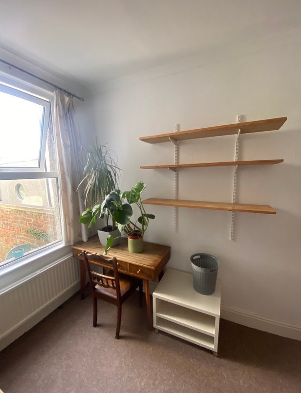 Room Wellington Crescent in Bristol