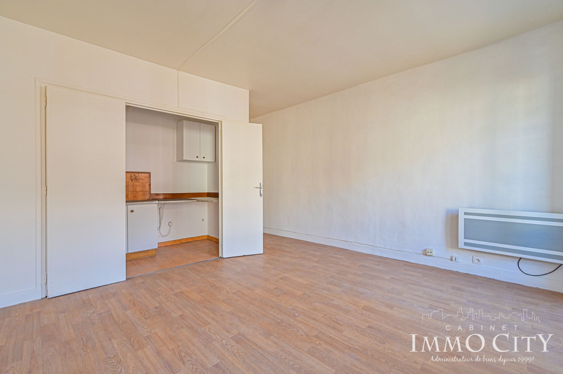 Flat Rue Louise Michel in Choisy-le-Roi
