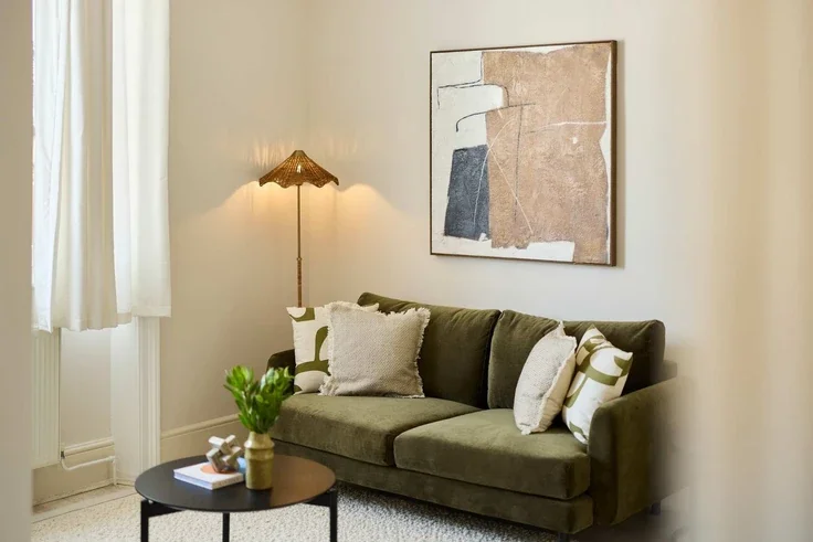 Flat Queensberry Place in Greater London