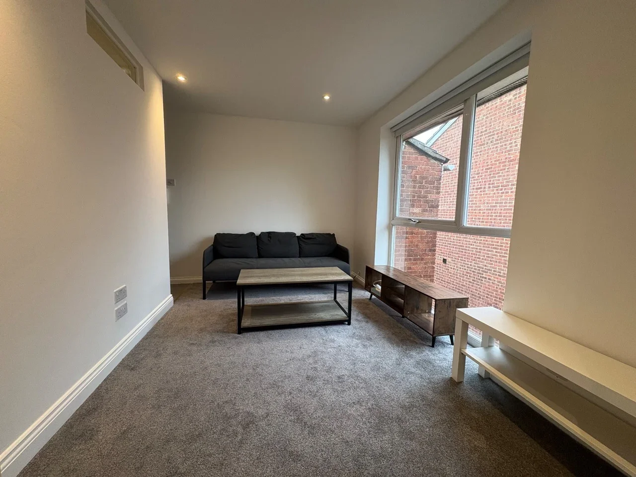 Flat Shurland Avenue in Greater London