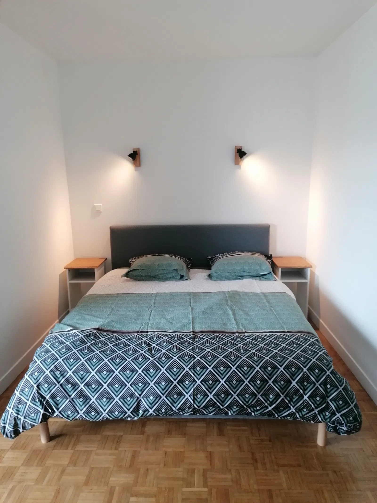 Flat Rue du Dahomey in Paris