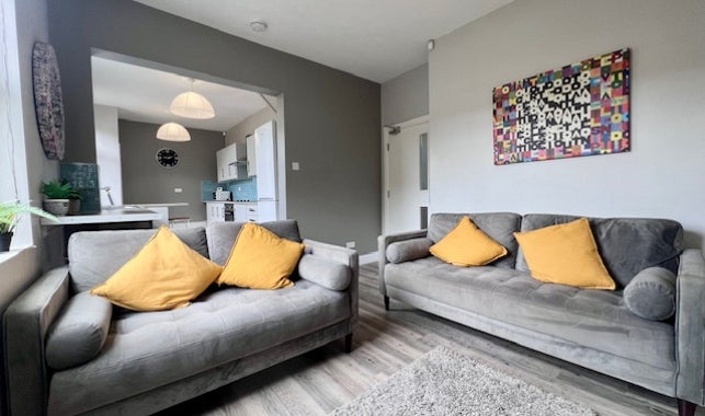 Flat Edmund Road in Sheffield