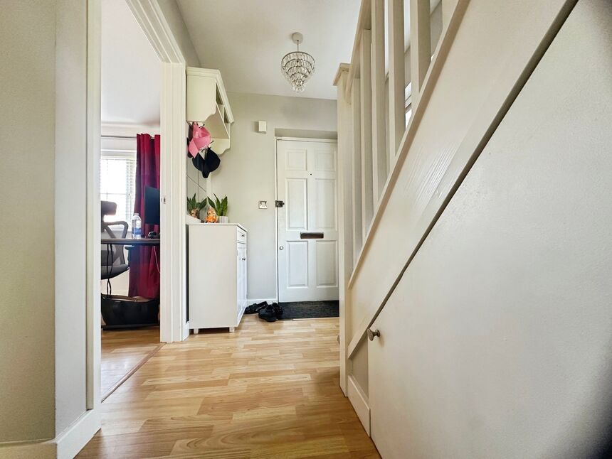 House Holtsmere Close in Watford