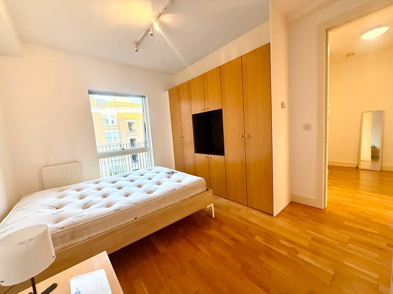 Flat Old Kent Road in Greater London