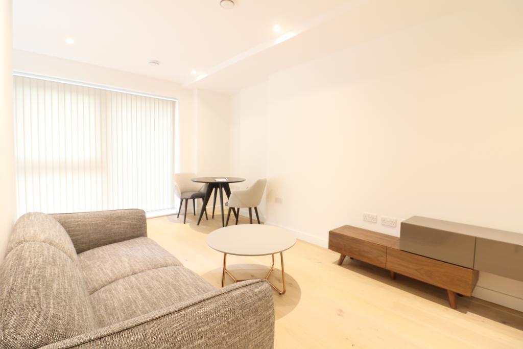 Flat Pentonville Road in Greater London