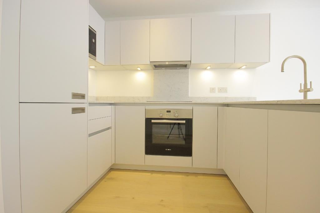 Flat Pentonville Road in Greater London