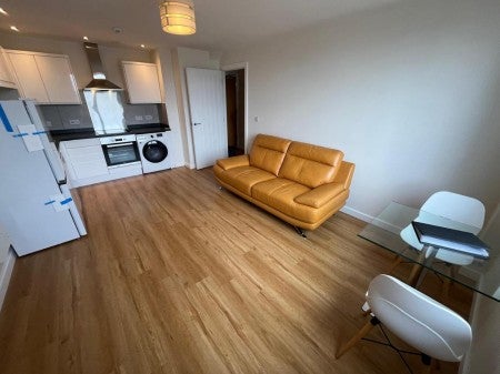 Flat Skerton Road in Manchester